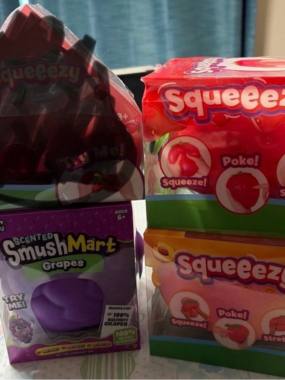 Squeezy / SmushMart grapes, peach and strawberries Squishy Bundle